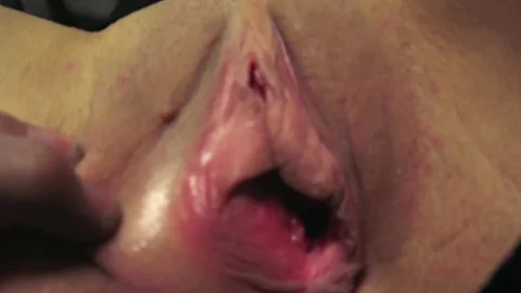 MOVIEporn.com: MILF cumshot