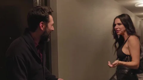 Hot Wife XXX - Brunette craving the best sex